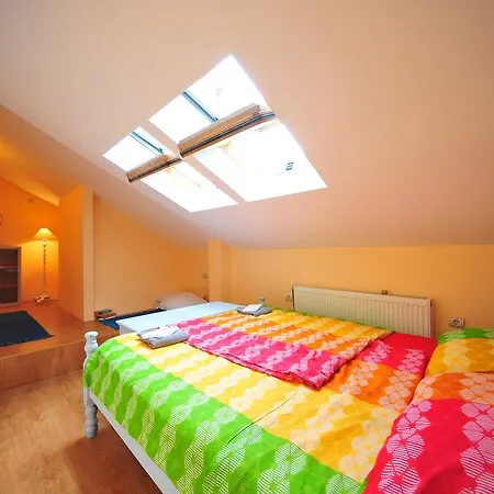 Хостел Bed N Beer *