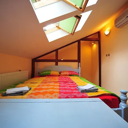 Хостел Bed N Beer