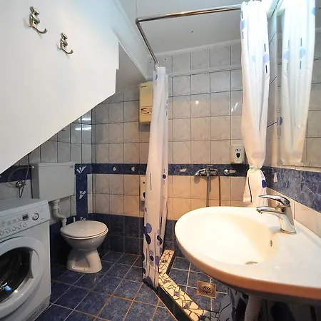 Bed N Beer Хостел