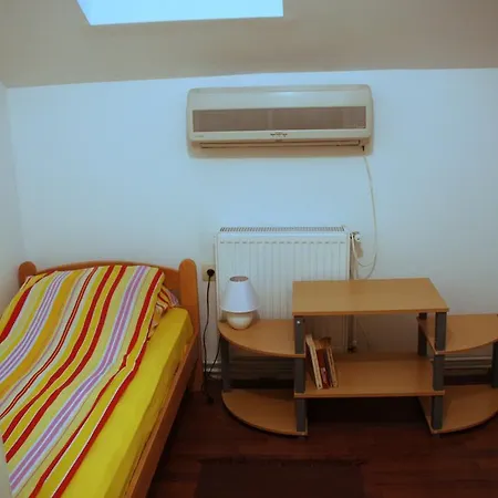 Хостел Bed N Beer