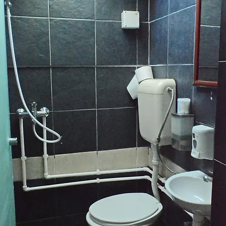 Bed N Beer ホステル *